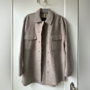 Banana Republic Italian Wool Shirt Jacket in Champagne Toast, size S